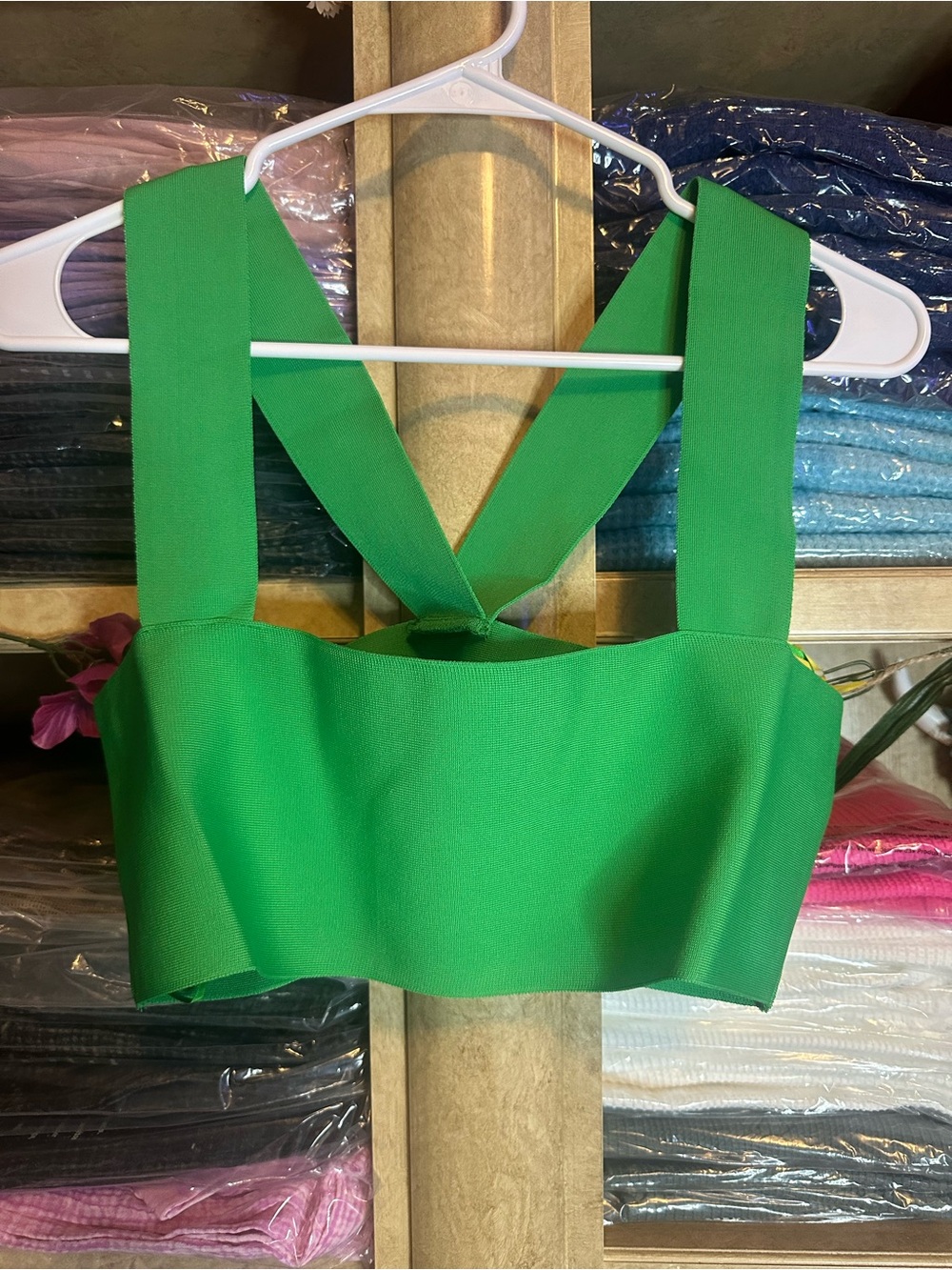 Cropped Wide-Strap Tank Top in Bright Green